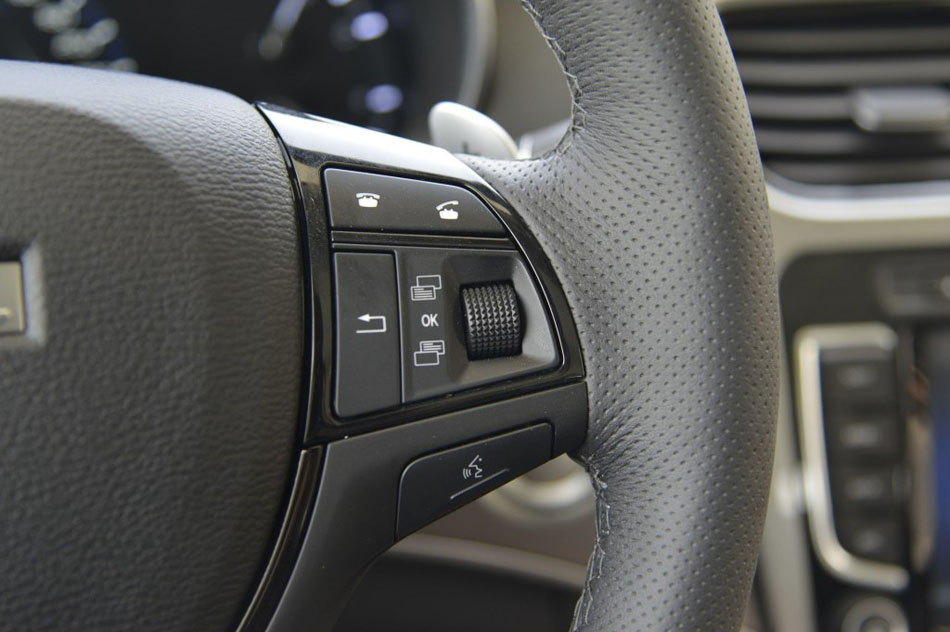 2017款 2.0T 汽油四驱尊享型 内饰