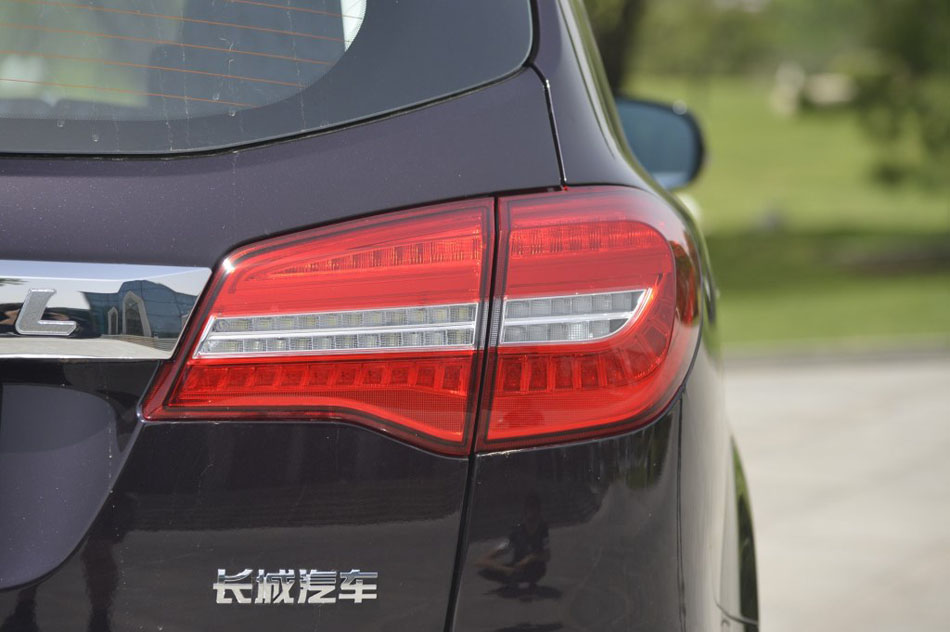 2017款 2.0T 汽油四驱尊享型 细节