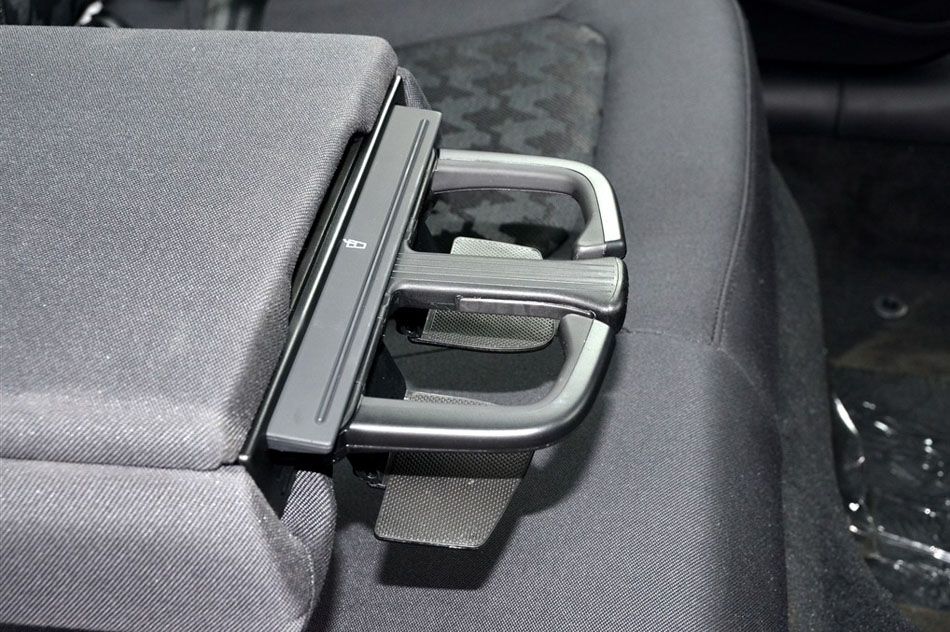 2014款 Sportback 35 TFSI 进取型 座椅空间