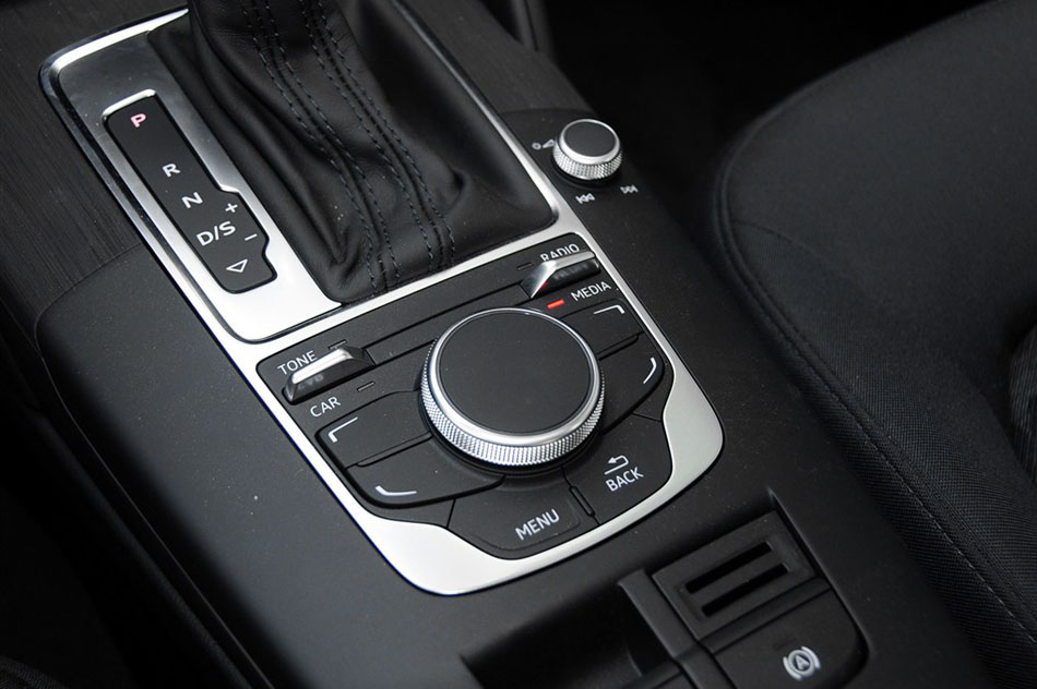 2014款 Limousine 35 TFSI 时尚型 内饰