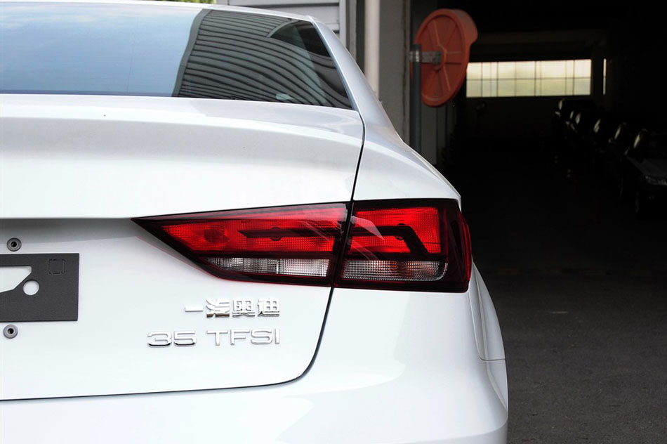 2014款 Limousine 35 TFSI 时尚型 其他