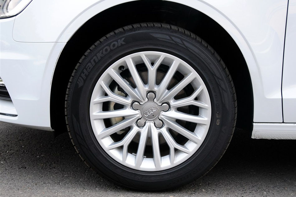 2014款 Limousine 35 TFSI 时尚型 其他