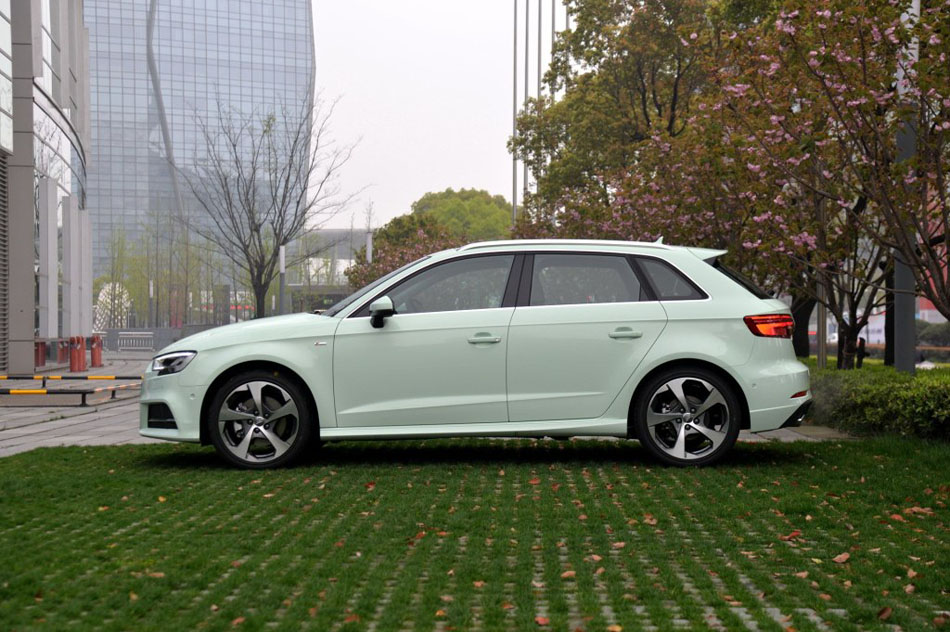 2017 Sportback 40 TFSI ˶ 