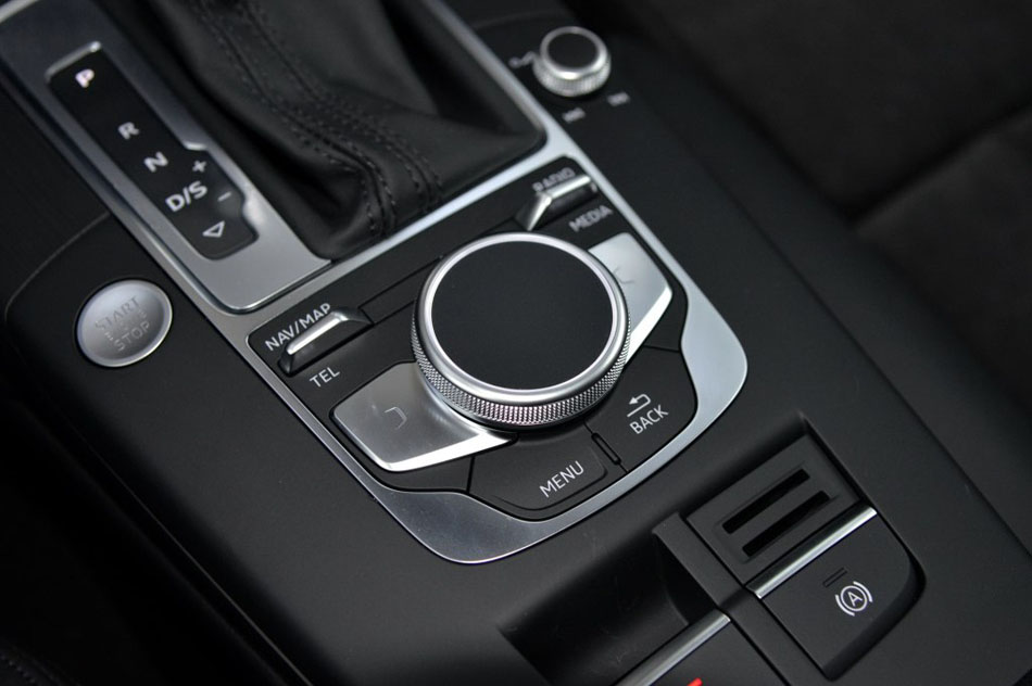 2017款 Sportback 40 TFSI 运动型 内饰