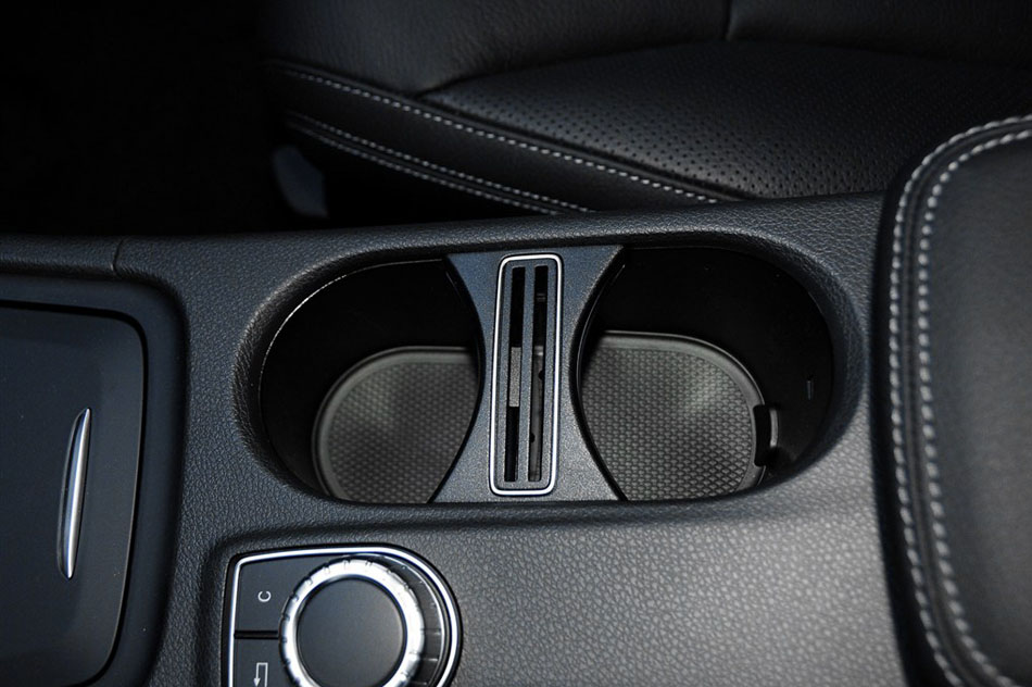 2015款 GLA 260 4MATIC 内饰