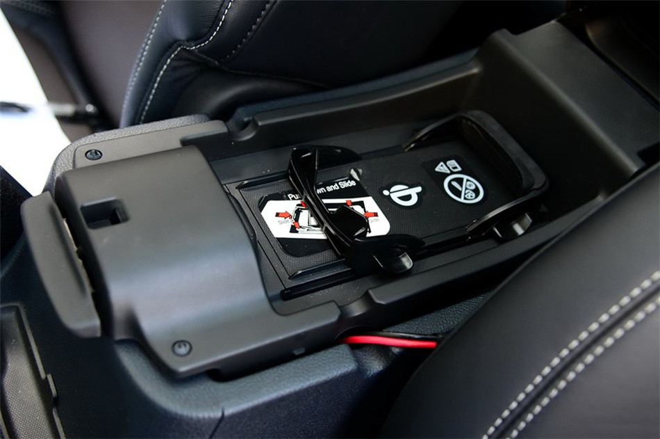 ɹ 2014 2.4L AT  οռ