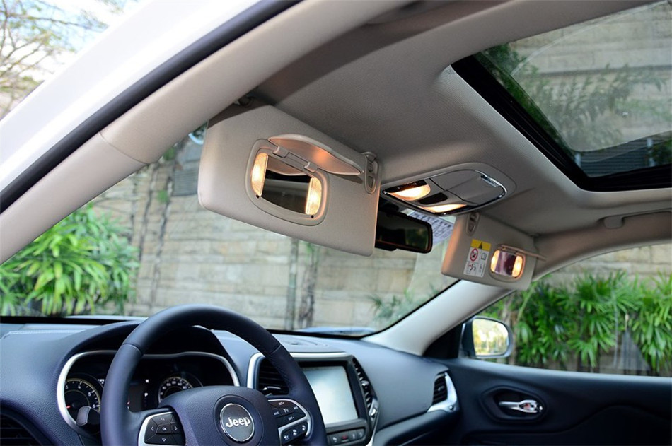 ɹ 2014 2.4L AT  οռ