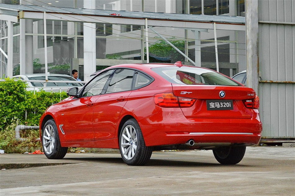 宝马3系GT 2013款 320i 风尚设计套装  外观