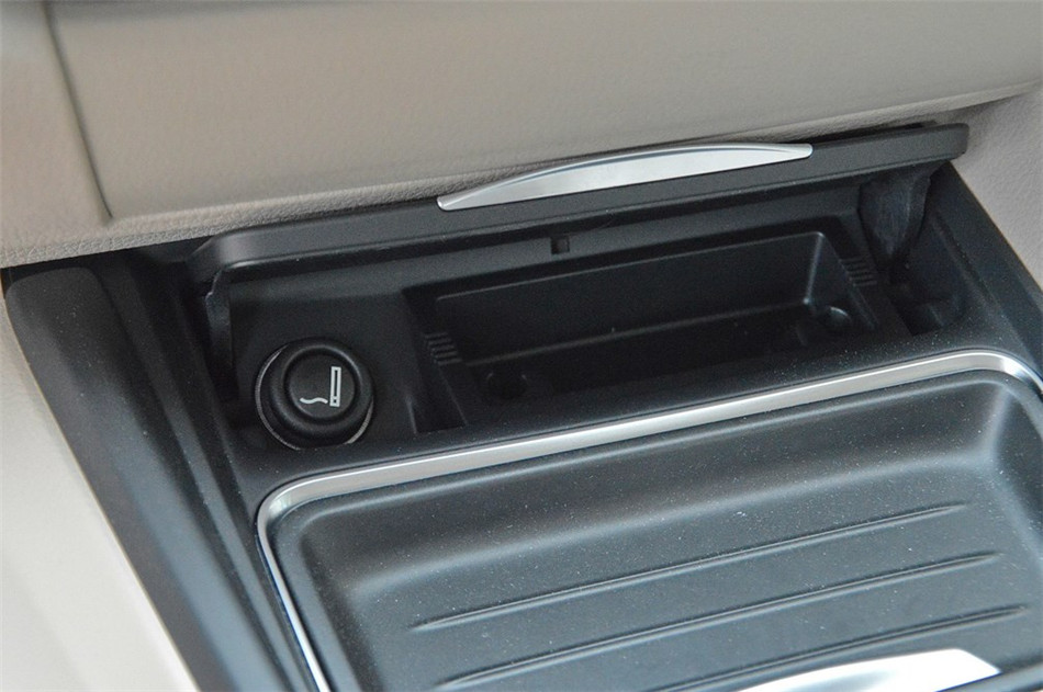 宝马3系GT 2013款 320i 风尚设计套装 座椅空间