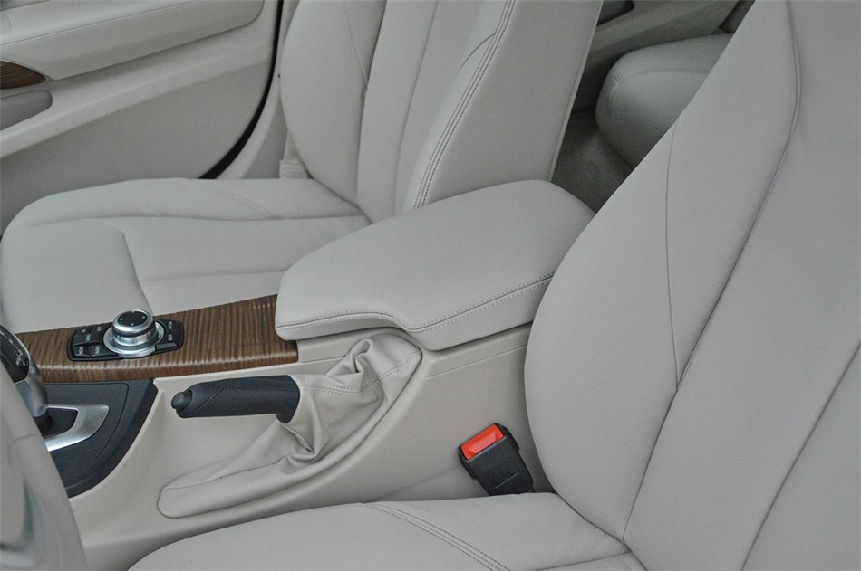 宝马3系GT 2013款 320i 风尚设计套装 座椅空间