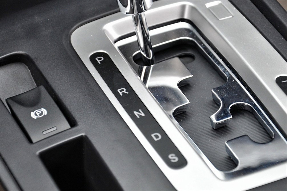 奔腾X80 2013款 基本型 内饰