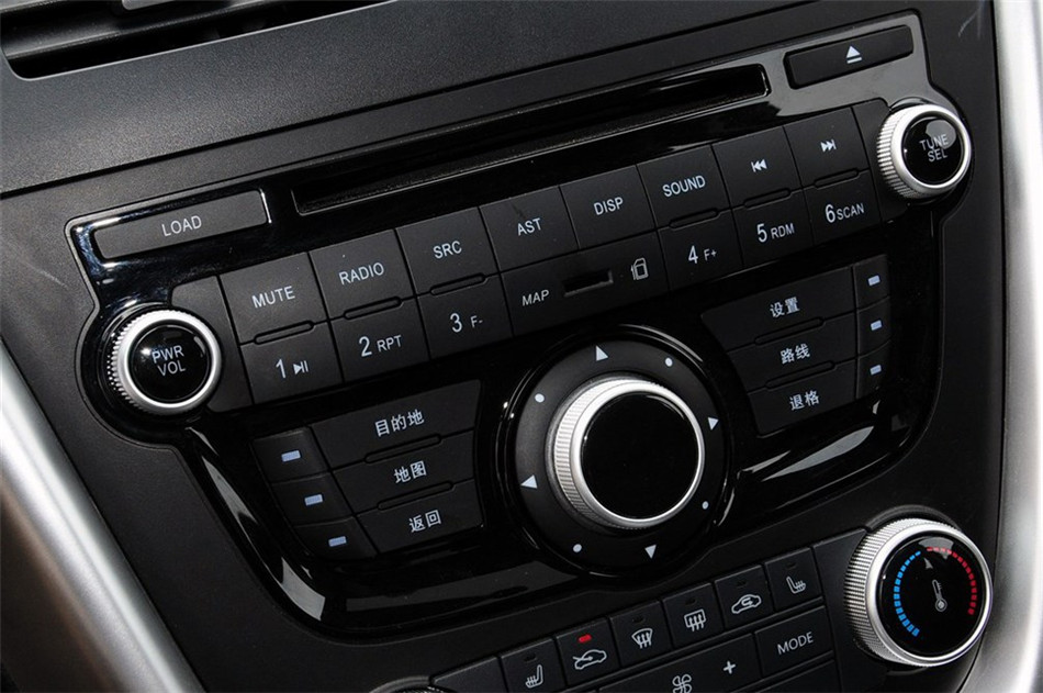 2013款 2.3L AT 旗舰版 内饰