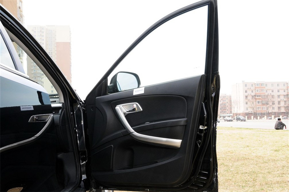 2013 2.3L AT 콢 οռ