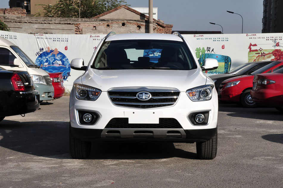 2015款 2.0L 手动基本型 外观