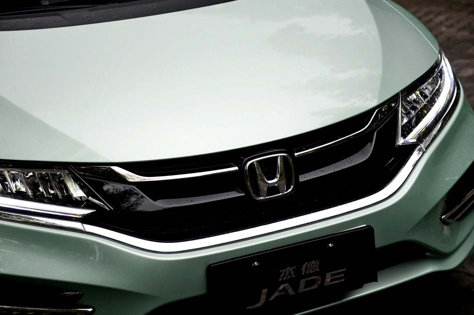 2017款 210TURBO CVT豪华版 5座 细节