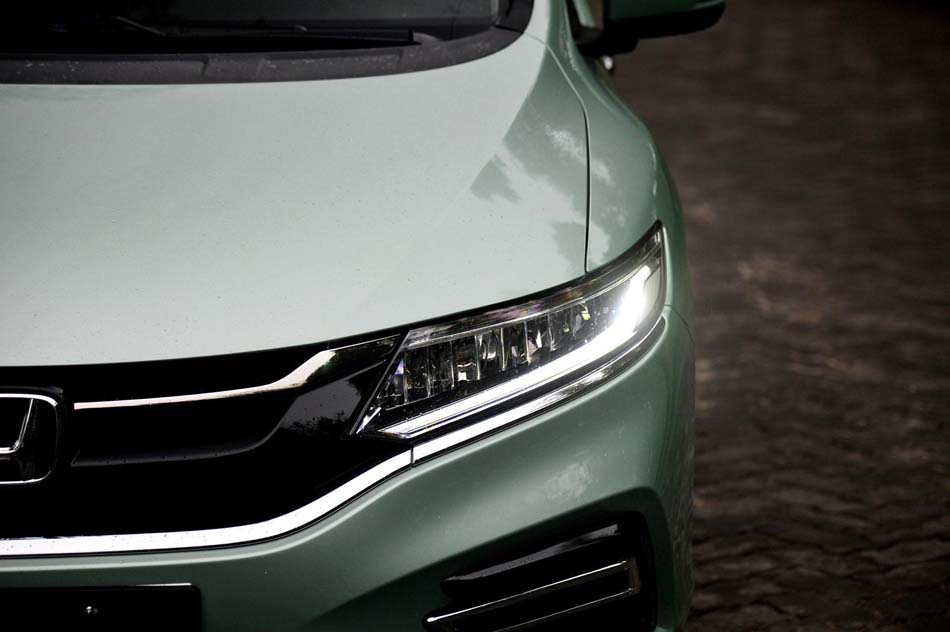 2017款 210TURBO CVT豪华版 5座 细节