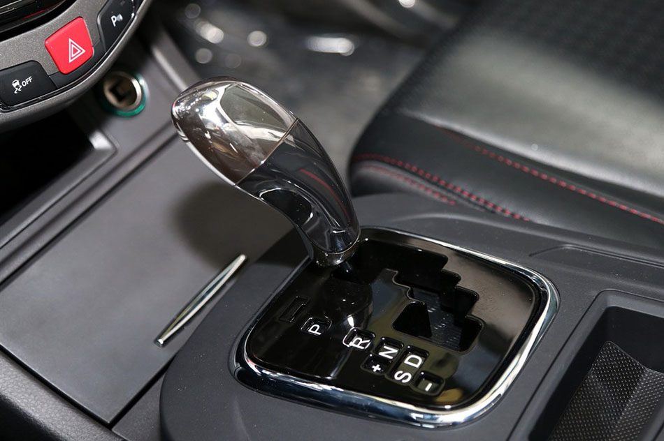 2015款 2.0TID 尊贵型 内饰