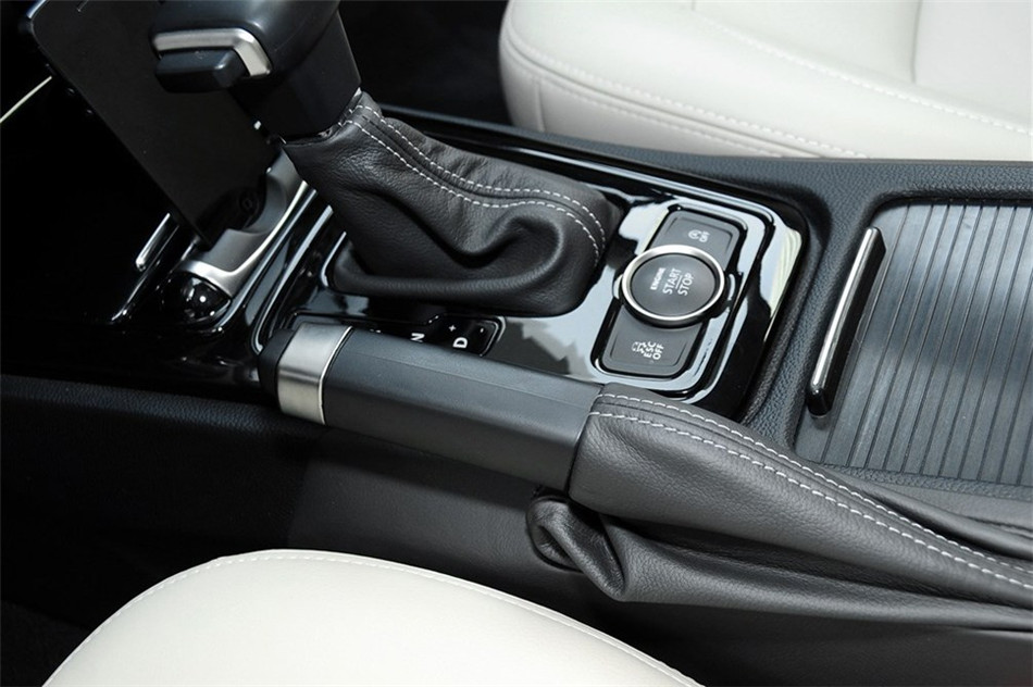 观致3 2013款 基本型 内饰