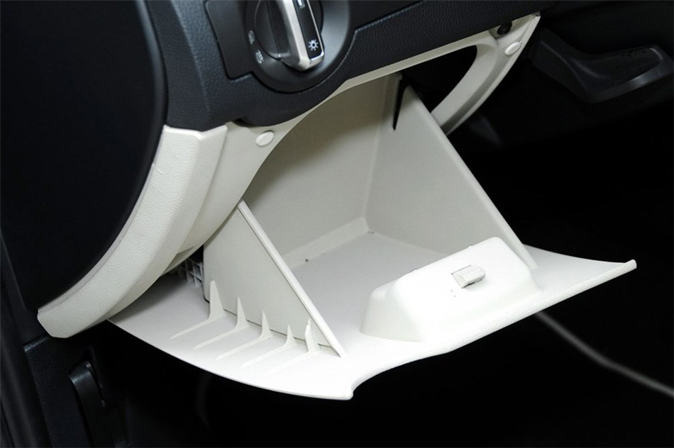 观致3 2013款 基本型 内饰