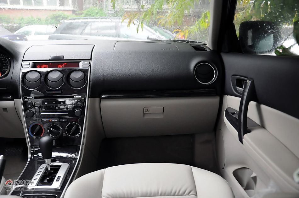 2011款马自达6实拍