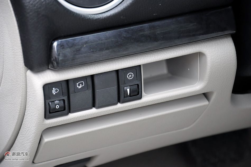 2011款马自达6实拍