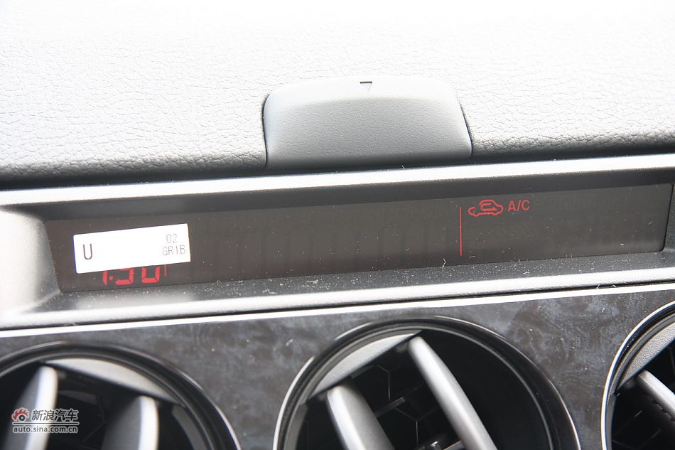 内饰部分及细节