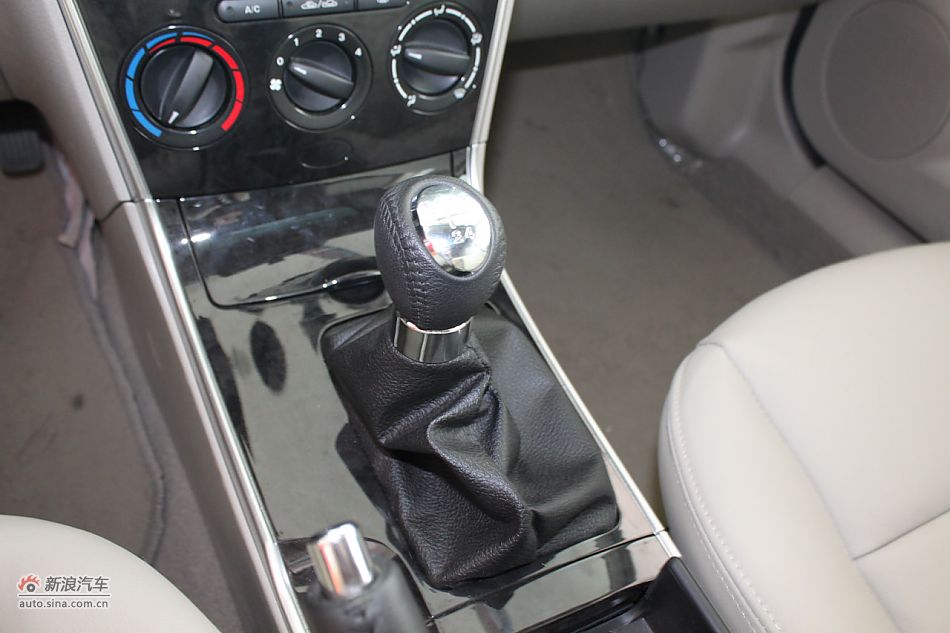 内饰部分及细节