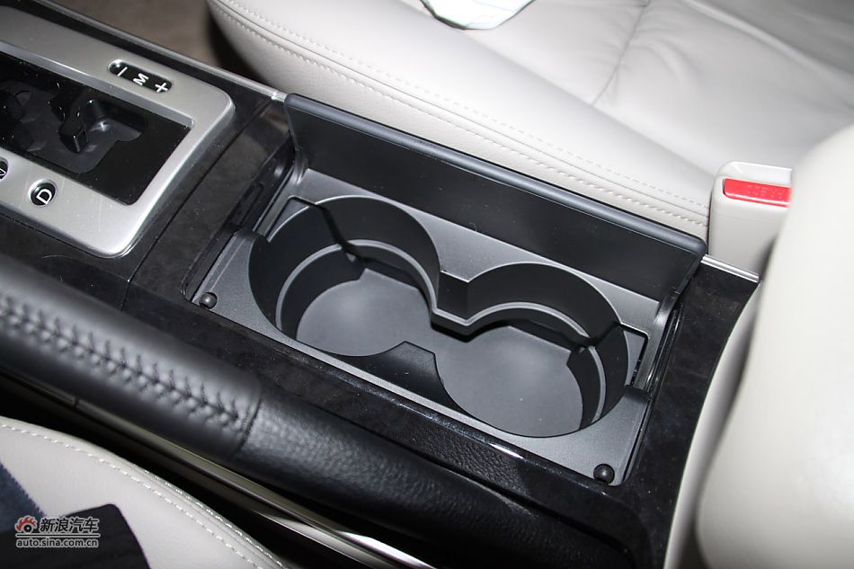 内饰部分及细节