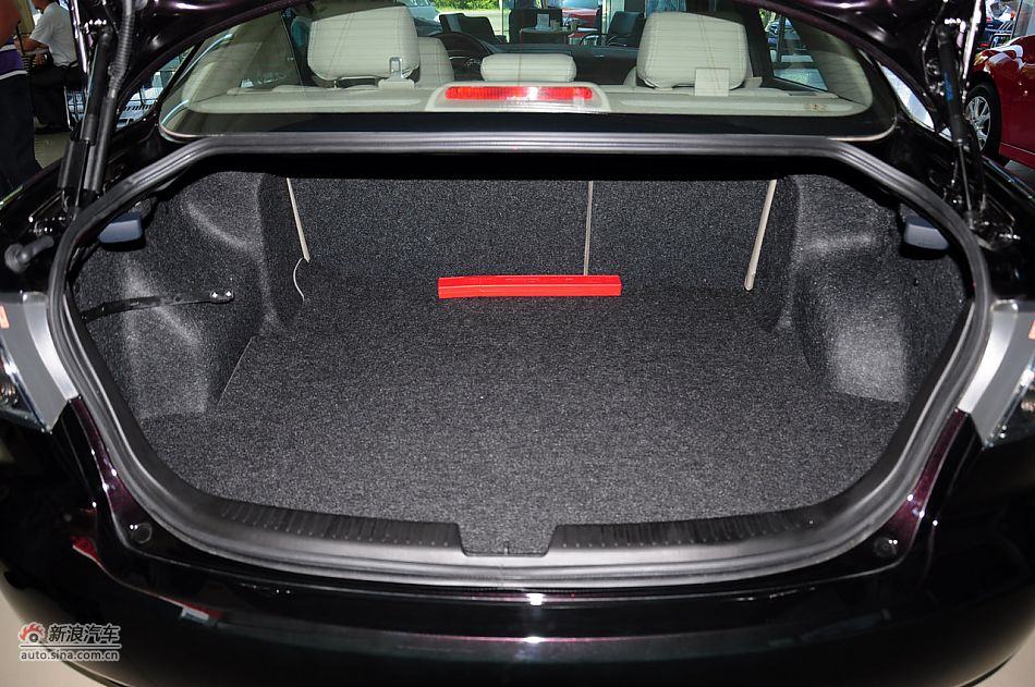 2011款马自达6实拍