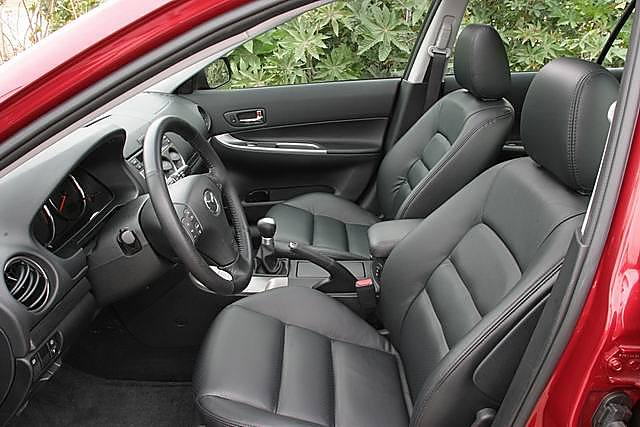 马自达Wagon前排座椅