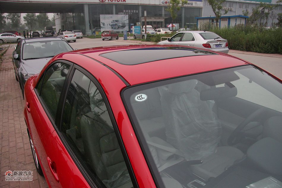 车辆外观及细节