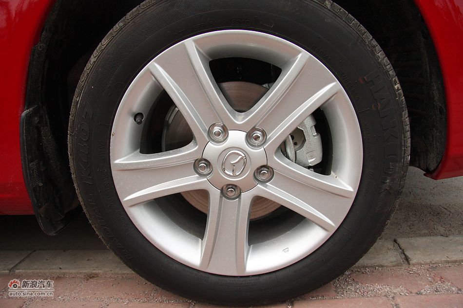 车辆外观及细节