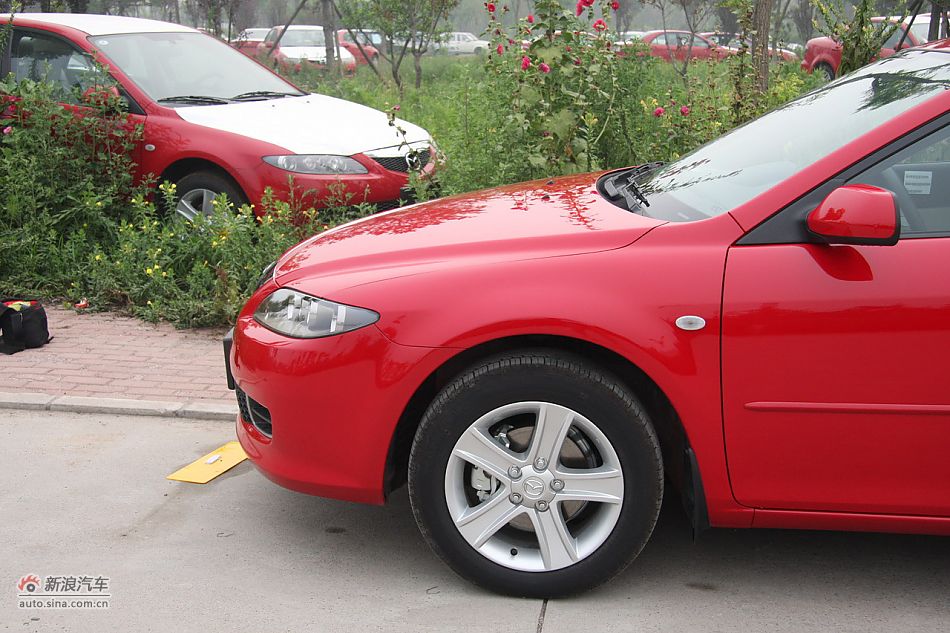 车辆外观及细节