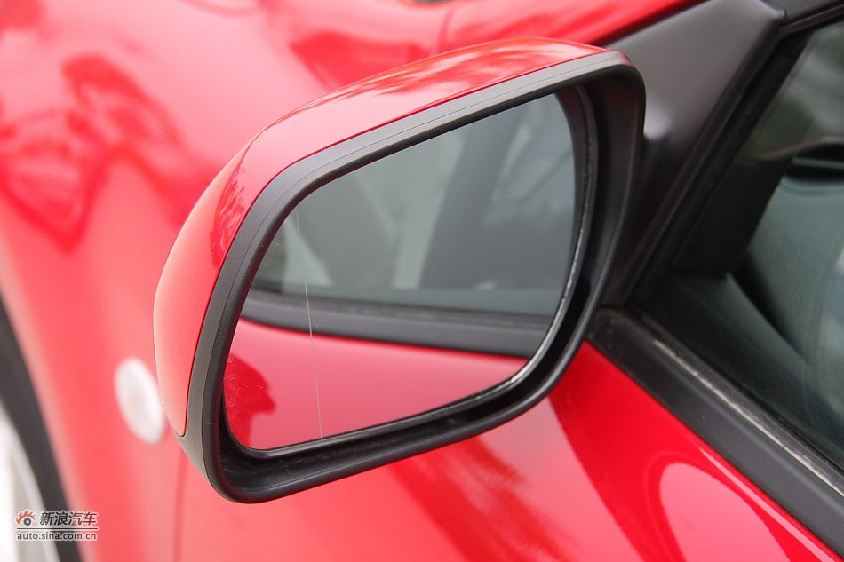 车辆外观及细节