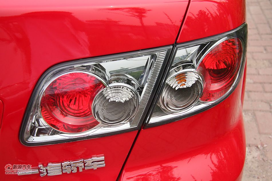 车辆外观及细节