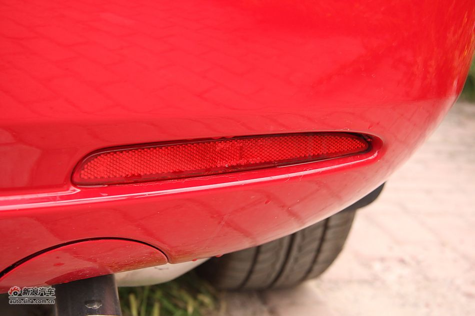 车辆外观及细节