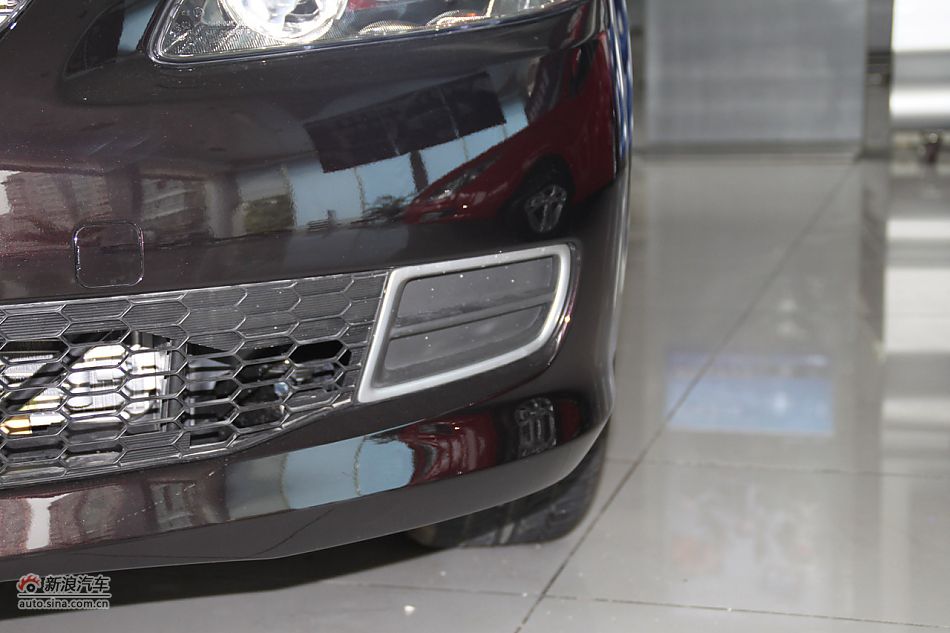 车辆外观及细节