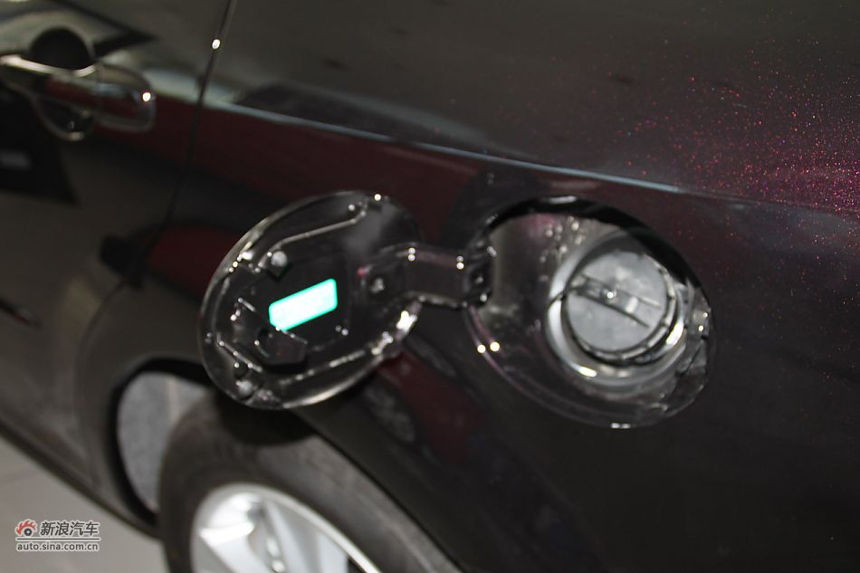 车辆外观及细节