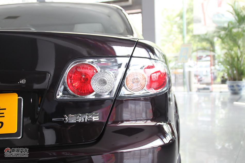 车辆外观及细节