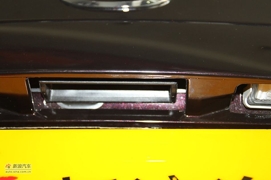 车辆外观及细节