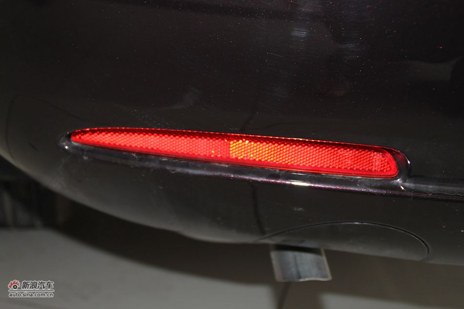 车辆外观及细节