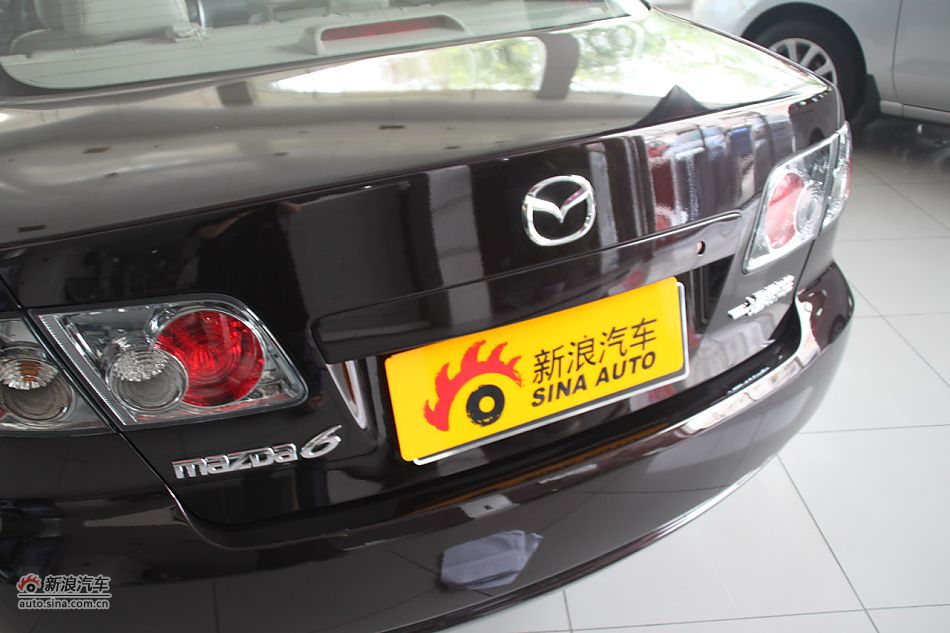 车辆外观及细节