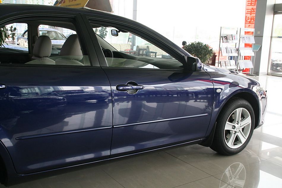 一汽马自达07款马自达6外观