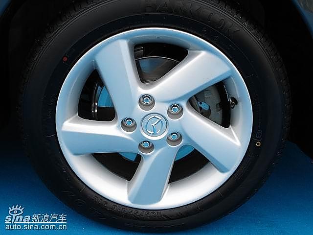 马自达Wagon外观图片