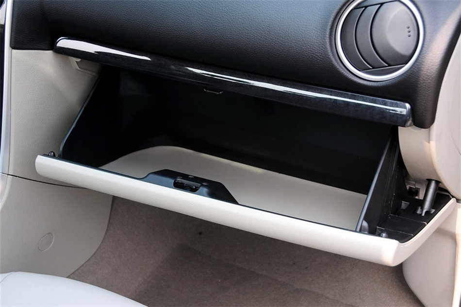 马自达6 2012款 2.0L AT 超豪华型 内饰