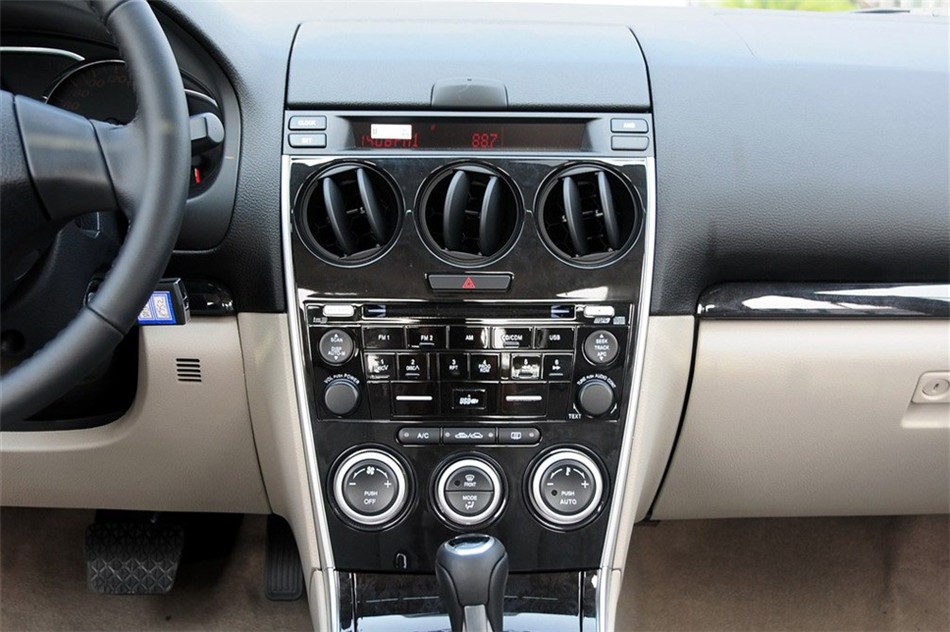 马自达6 2012款 2.0L AT 超豪华型 内饰
