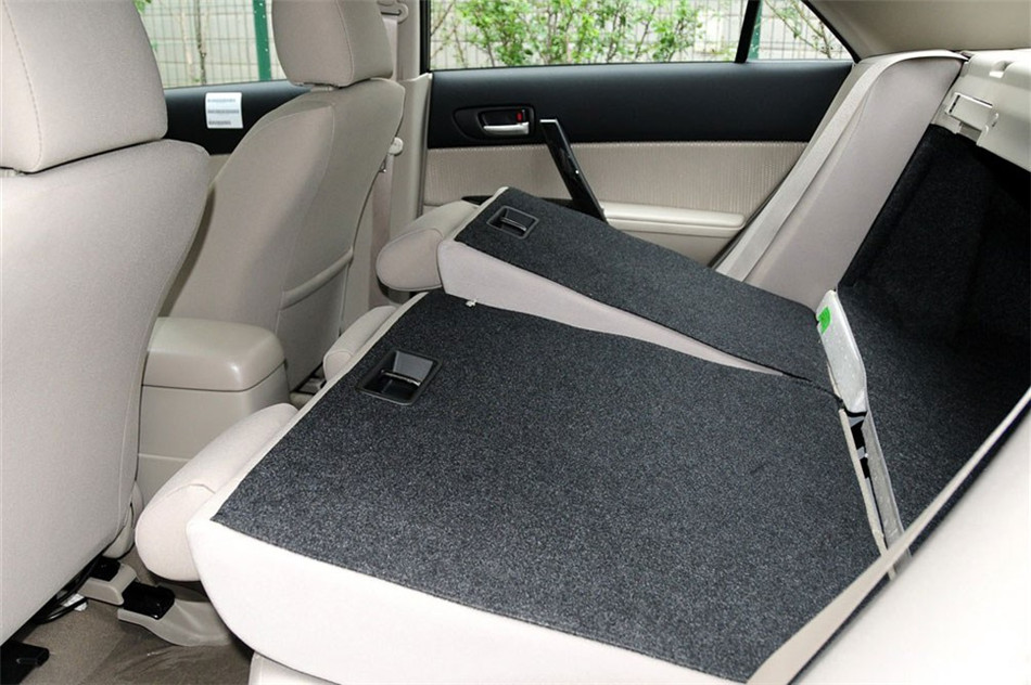 Դ6 2012 2.0L AT ʱ ռ