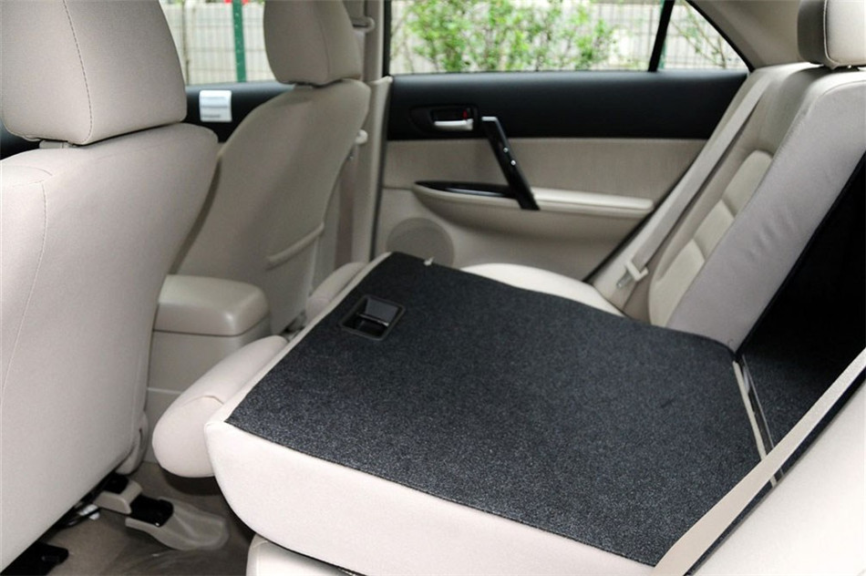 Դ6 2012 2.0L AT ʱ ռ