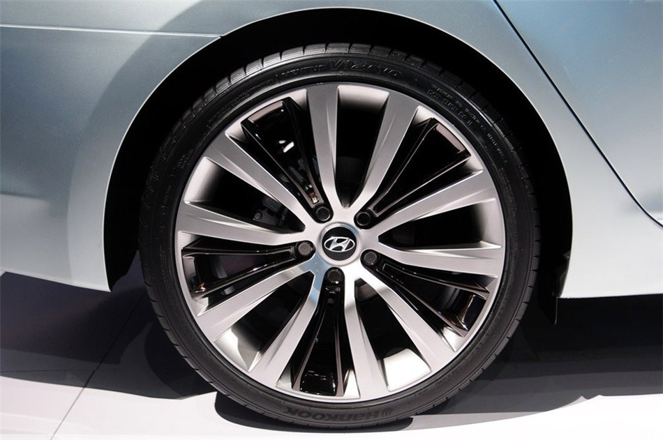 2013款 名图 基本型