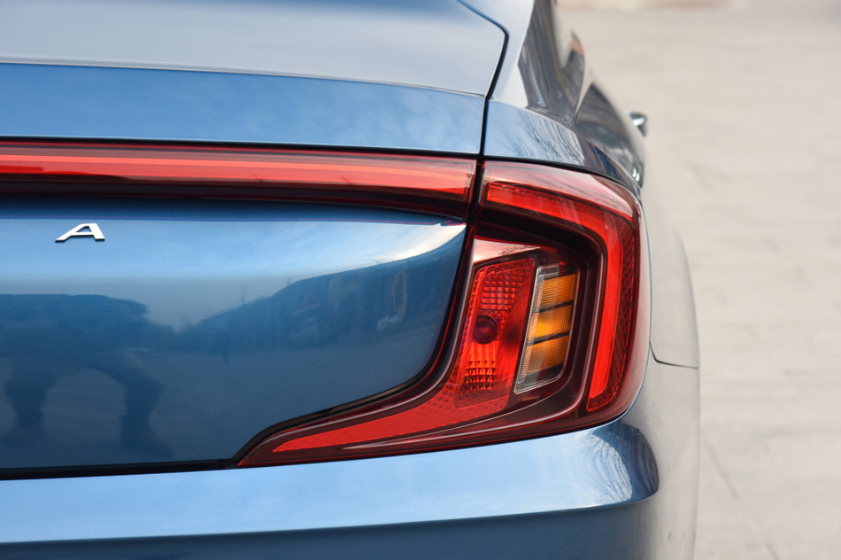 2021款 1.8L CVT尊贵版LUX 细节